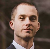 Thomas Whitfield, analyste trading spécialisé sur le marché crypto, portrait